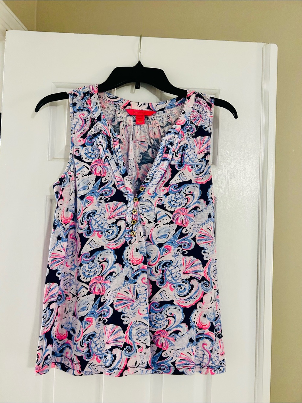 Lilly Pulitzer Pink & Navy Paisley Shell Essie Tank